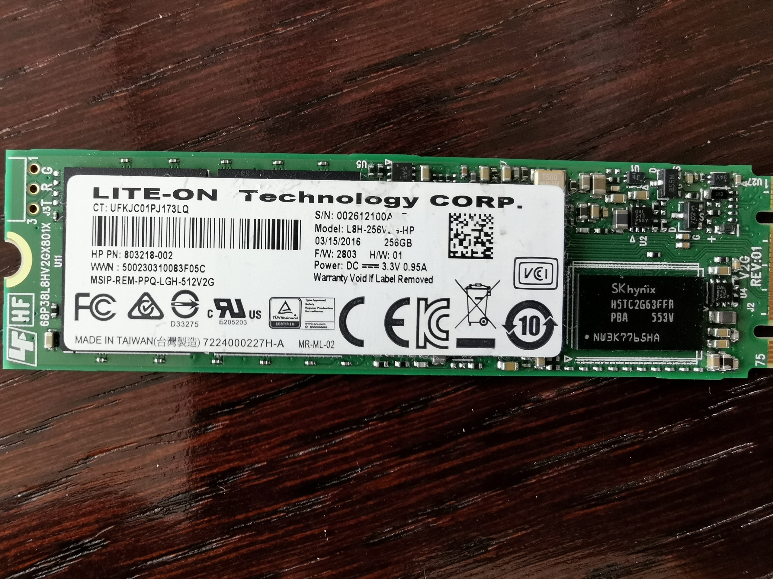 Szybkość odczytu i zapisu – 1300/600MB/s dla optymalnej wydajności