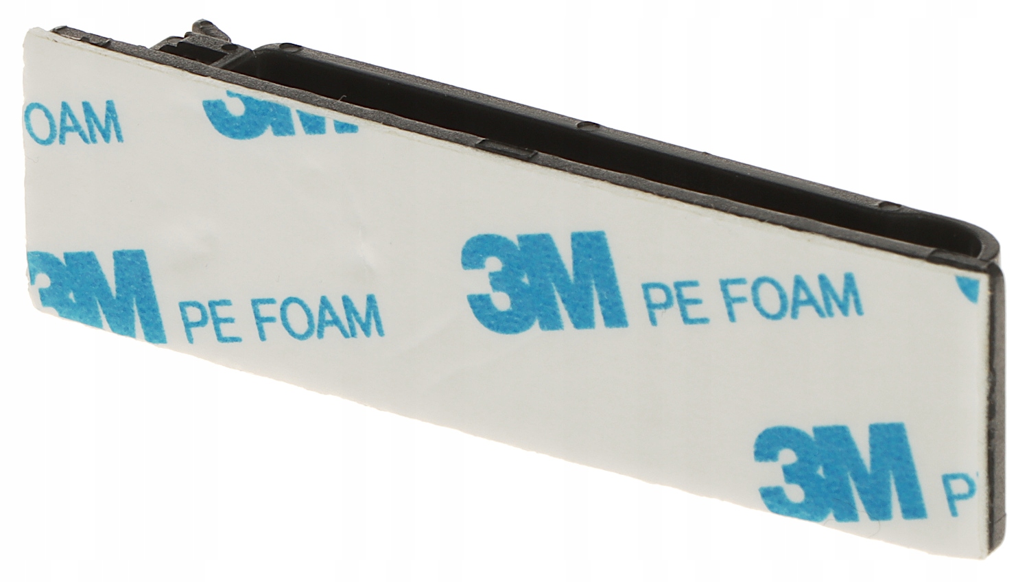 Łatwy montaż dzięki taśmie samoprzylepnej