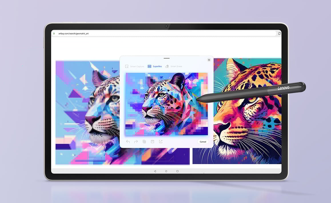 Trzy kolorowe rysunki tygrysa szkicowane rysikiem na ekranie tabletu Lenovo Yoga Tab 