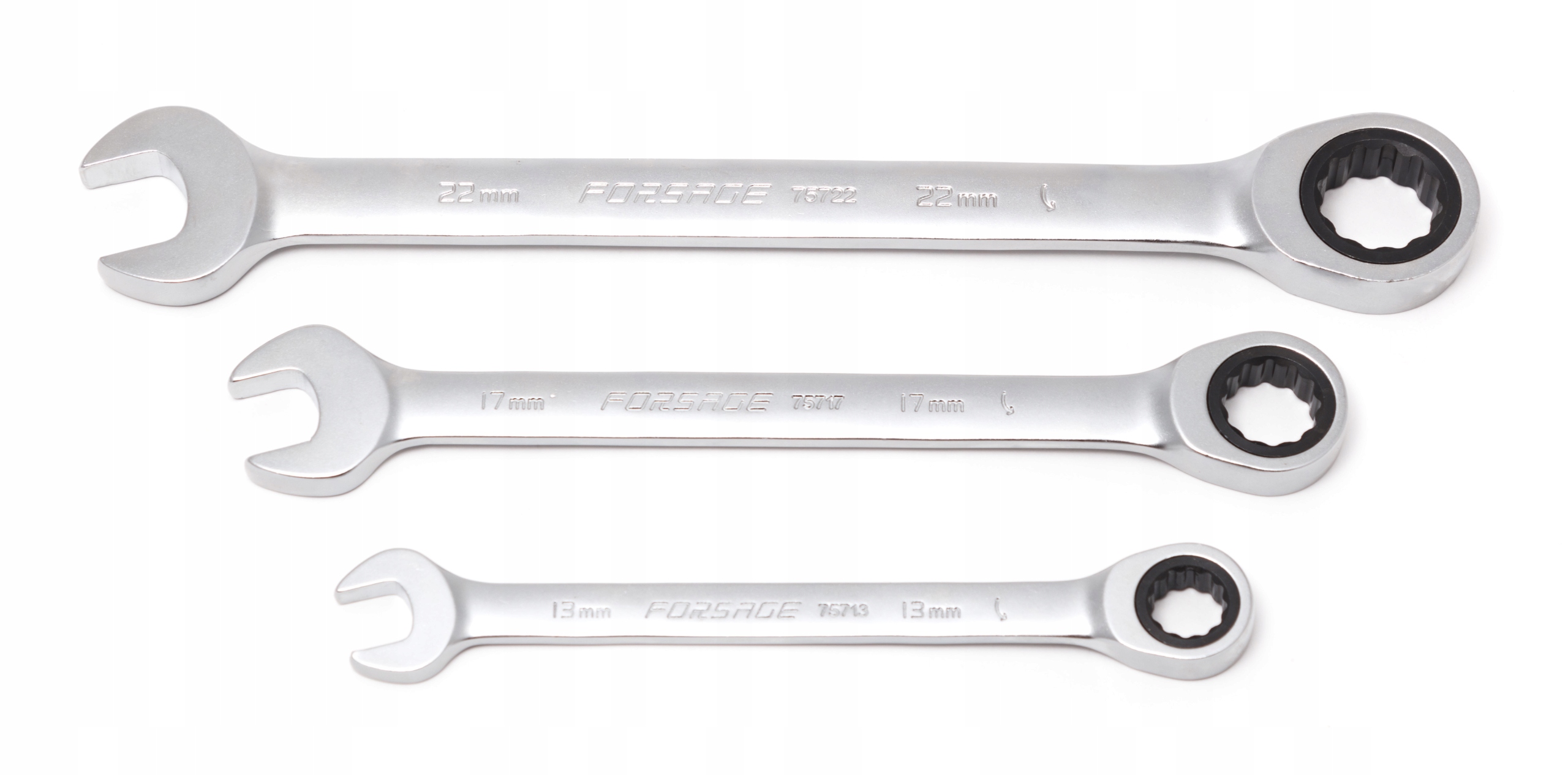 Waga i wymiary – Lekki i poręczny klucz do codziennych zadań