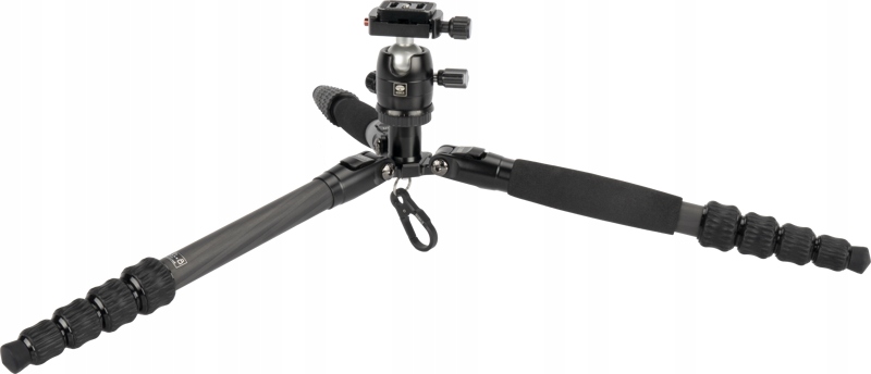 Gumowe nóżki dla lepszej stabilności na różnych powierzchniach