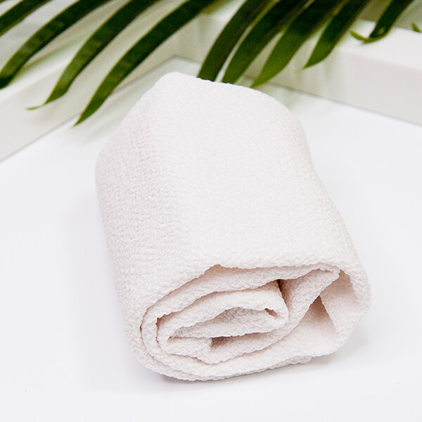 Unikalne_Kosmetyki_yeye_recznik_do_peelingu_hammam_white_6.jpg