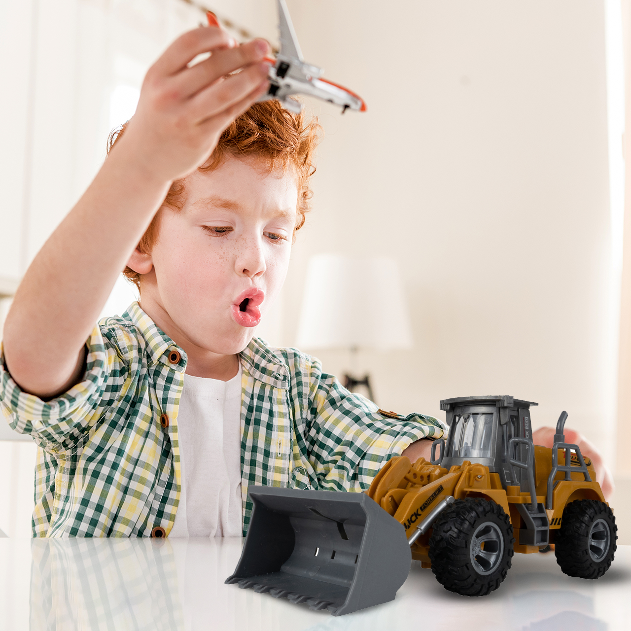 AUTO POJAZD Z NAPEDEM ŁADOWARKA1:48 KOPARKA Płeć Chłopcy Dziewczynki