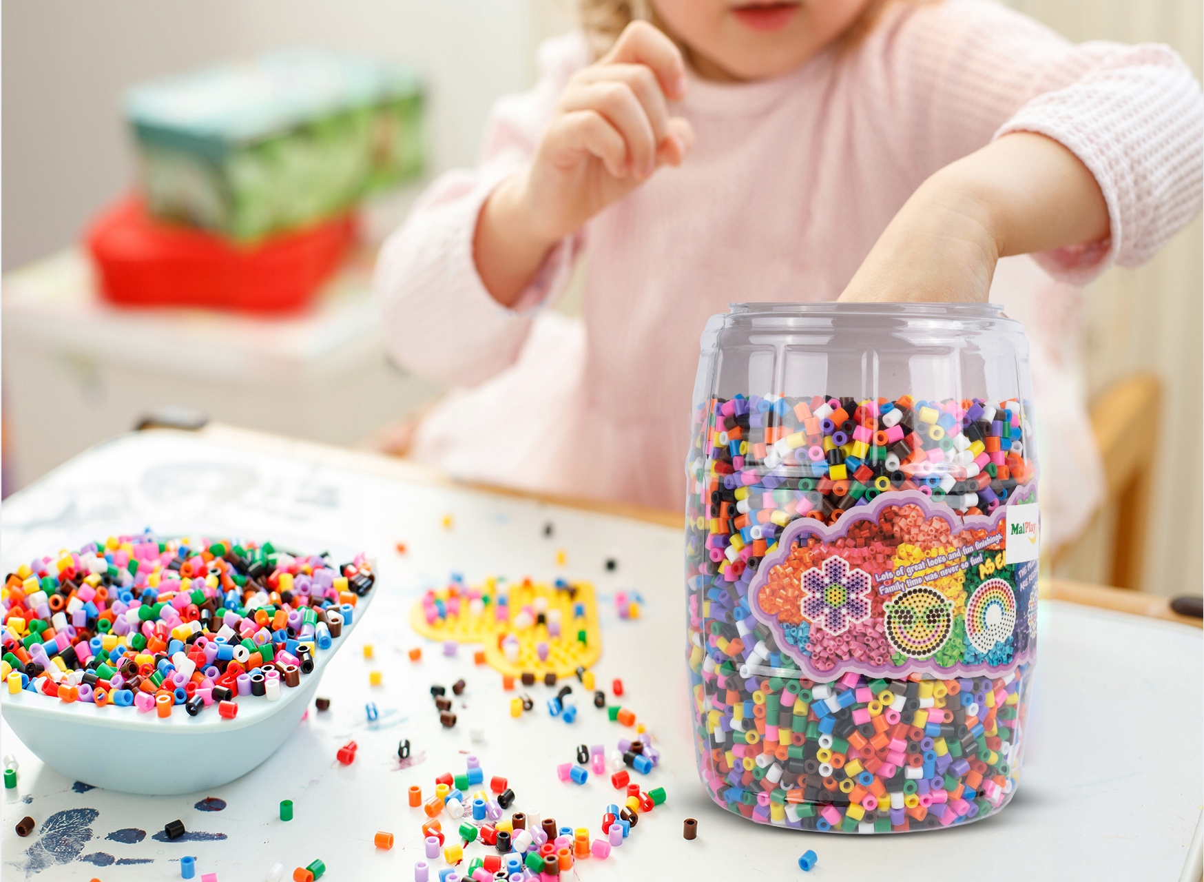 KORALIKI DO PRASOWANIA IRON BEADS 9000 ELEMENTÓW 3 SZABLONY MIŚ OSOBY Rodzaj prasowanki
