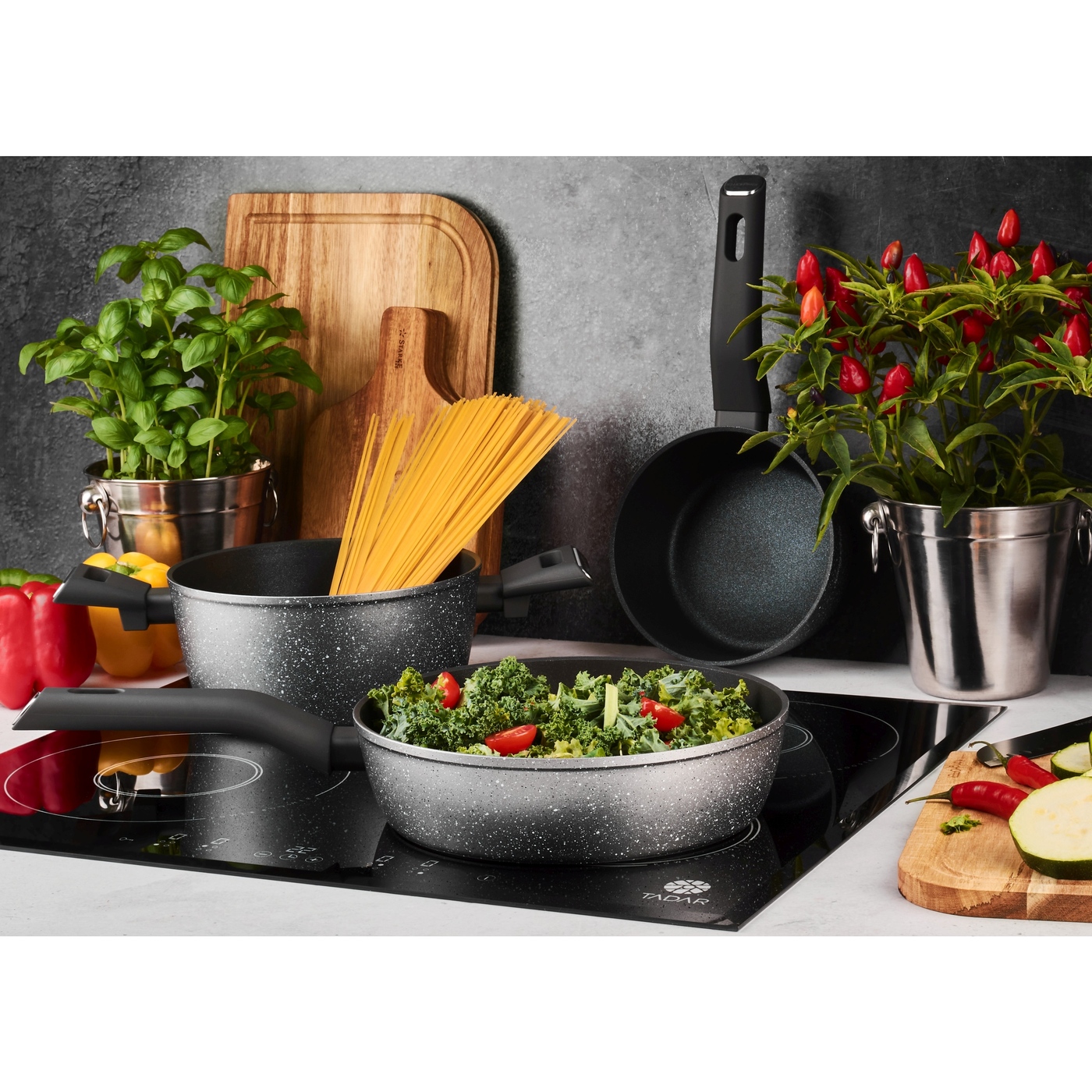 rondel-na-indukcje-non-stick-z-pokrywka-konighoffe-5903313429771.jpg