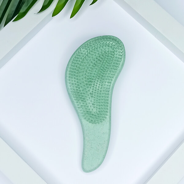 Unikalne_Kosmetyki_yeye_szczotka_bio_mini_zielony_2.jpg