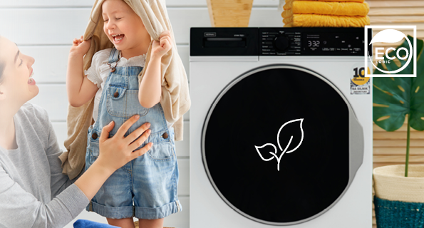 Pralka Kernau KFWM 9643 I Steam system Eco Logic, mama z dzieckiem przy pralce