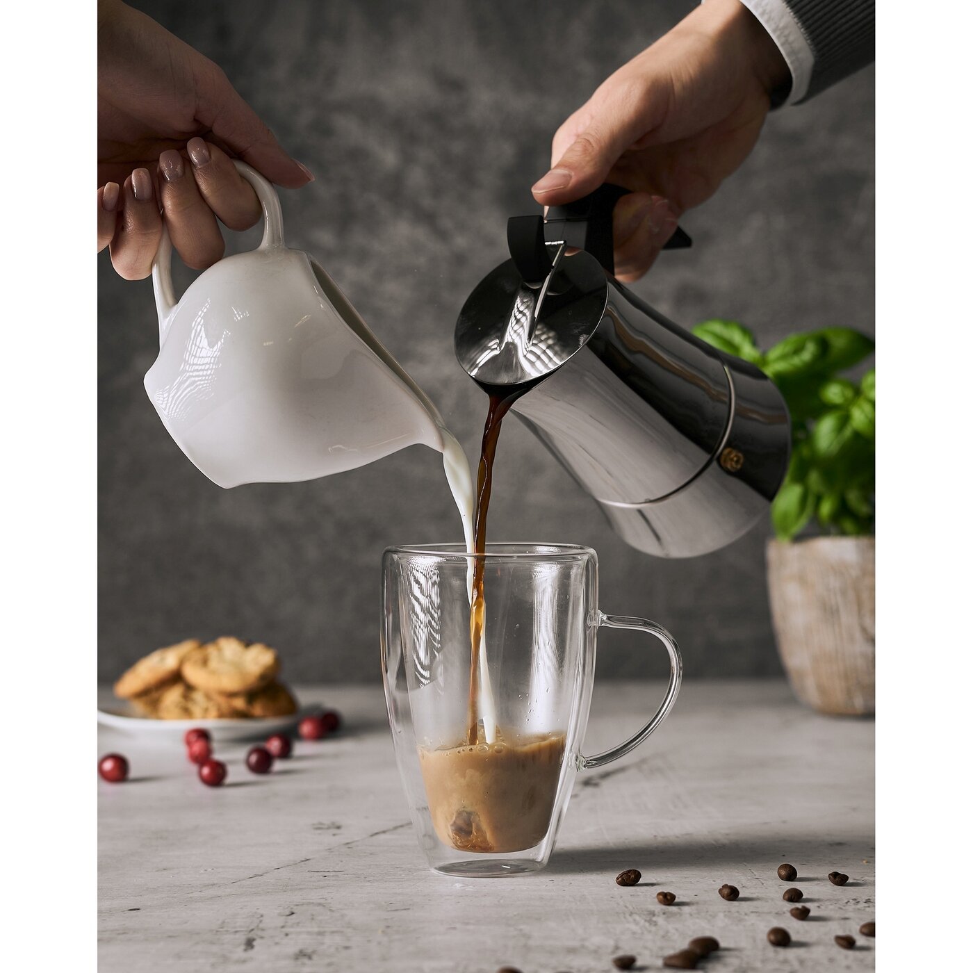 kawiarka-nierdzewna-starke-pro-robusta-6-filizanek-5903313419789.jpg