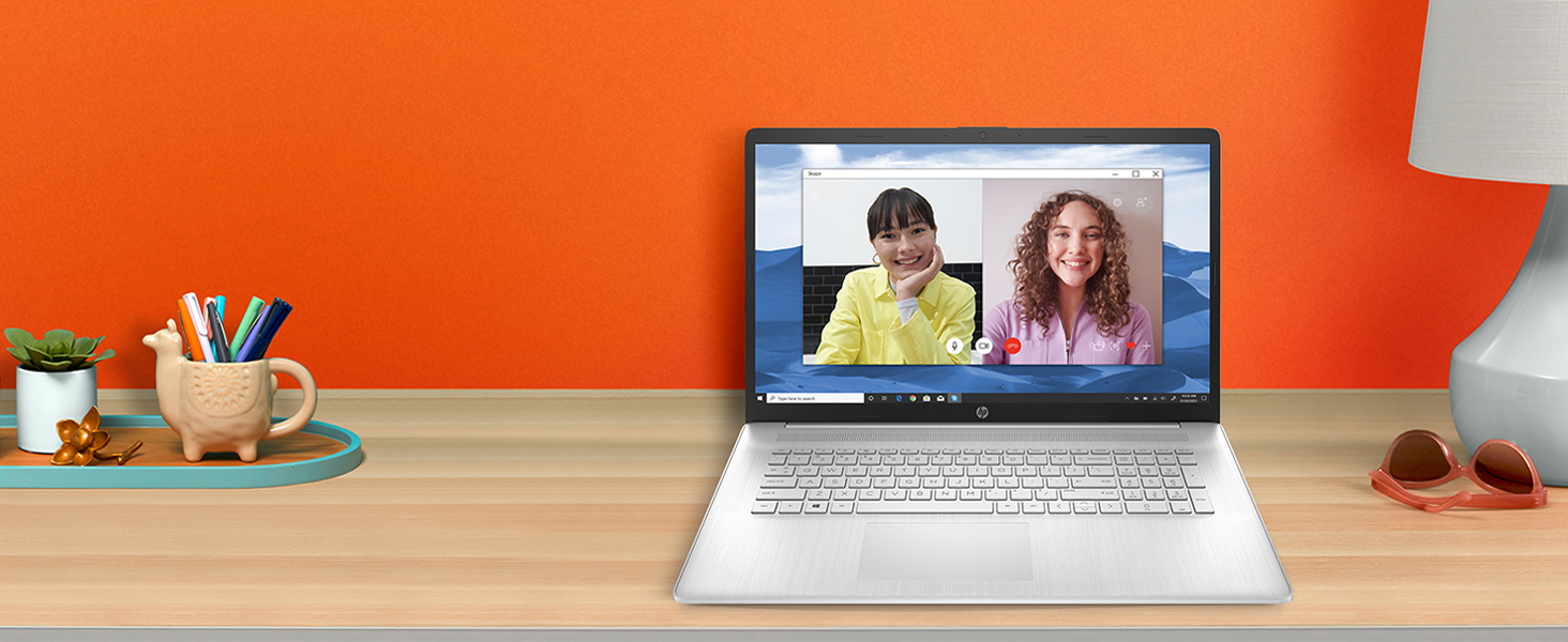 Laptop HP Pavilion 17-cp_srebrny_10.jpg