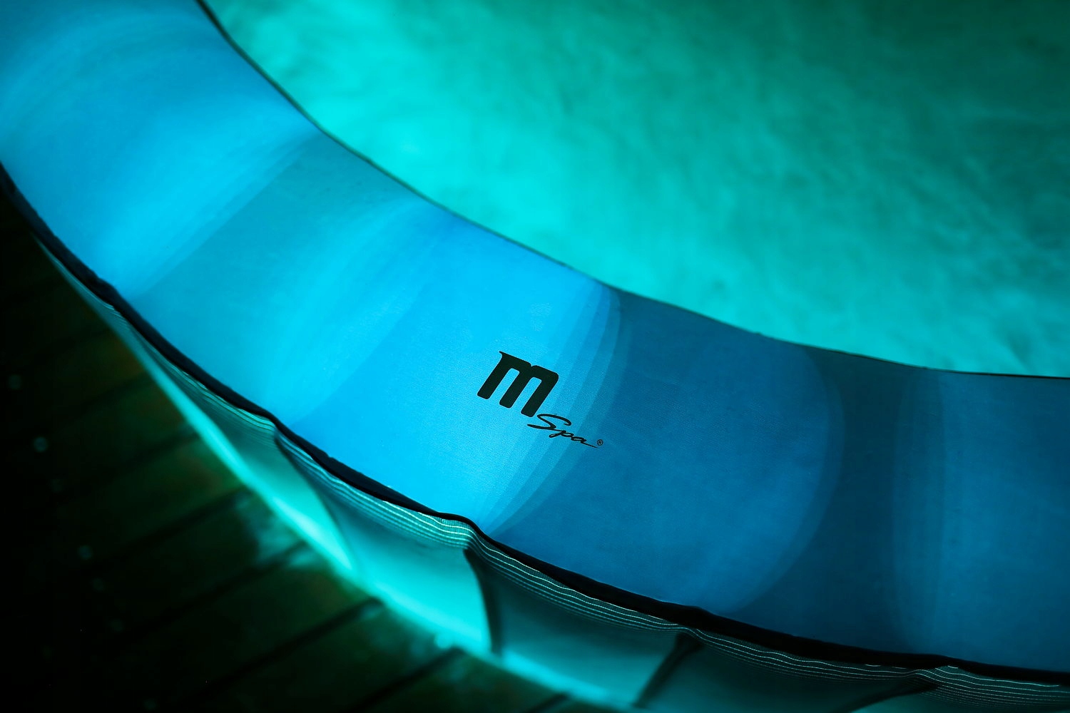 PODŚWIETLANE DMUCHANE JACUZZI MSPA 6-osobowe SPA Szerokość 204 cm
