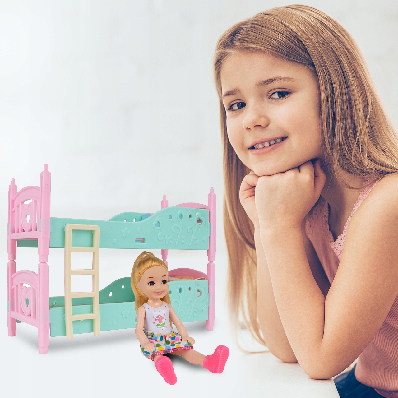 LALKA LALECZKA MODOWA ŁÓŻKO PIĘTROWE + AKCESORIA Szerokość produktu 4.5 cm