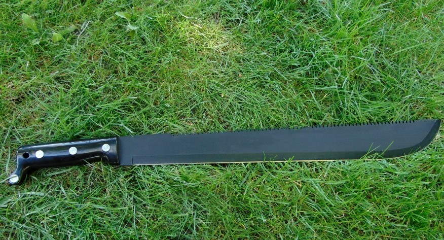 maczeta-USmodel-blackLong-2a.jpg