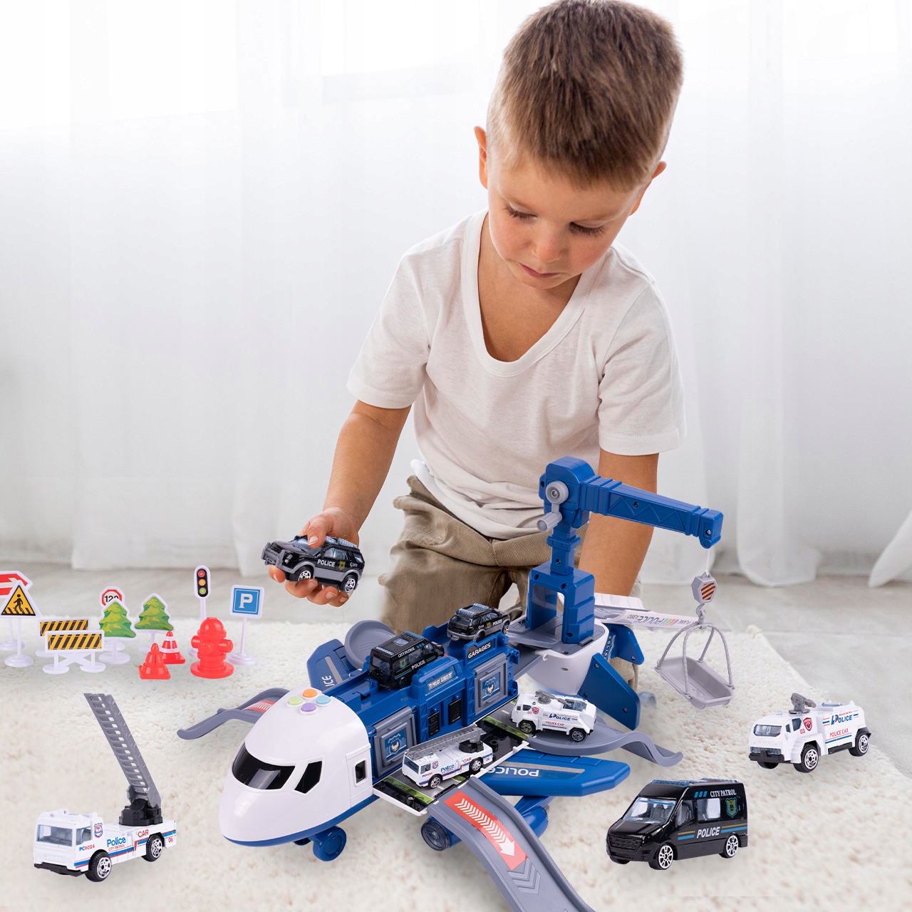 DUŻY SAMOLOT POLICJA ROZKŁADANY PARKING POJAZDY Szerokość produktu 65 cm