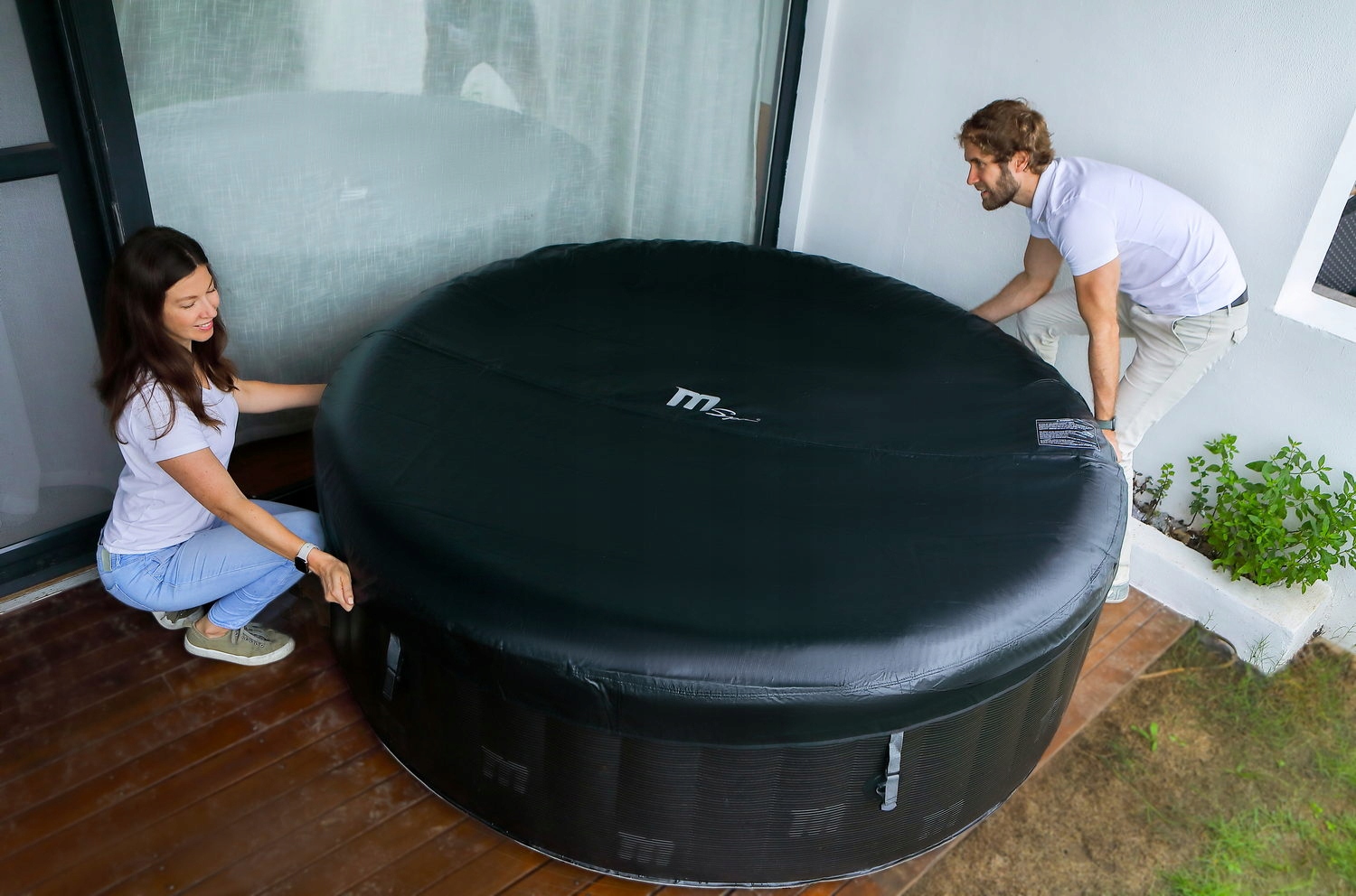 PODŚWIETLANE DMUCHANE JACUZZI MSPA 6-osobowe SPA EAN 5904161750543