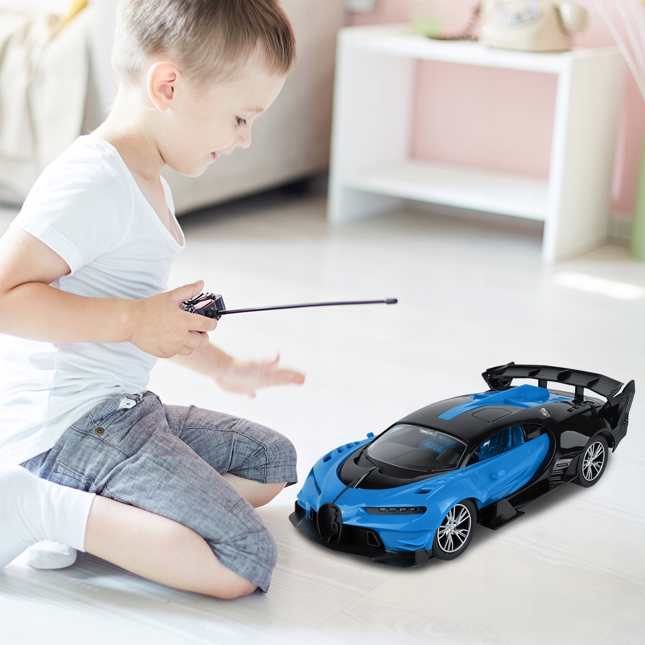 WYŚCIGÓWKA SAMOCHÓD RC ZDALNIE STEROWANY AUTO + KIEROWNICA PEDAŁY Efekty podświetlenie LED świetlne