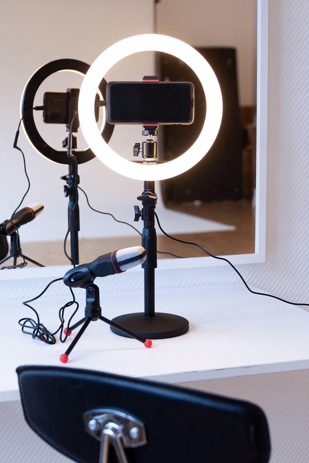 zestaw-vlog-statyw-mikrofon-lampa-led-do-telefonu-cre8tor-video-kit_o6698_2.jpg