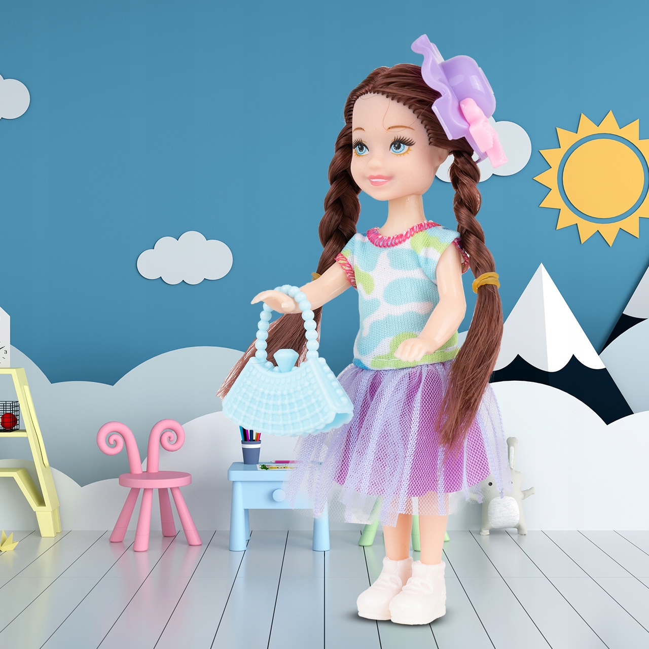LALKA MODOWA BRUNETKA Z AKCESORIAMI 14 CM FASHION Waga produktu z opakowaniem jednostkowym 0.083 kg