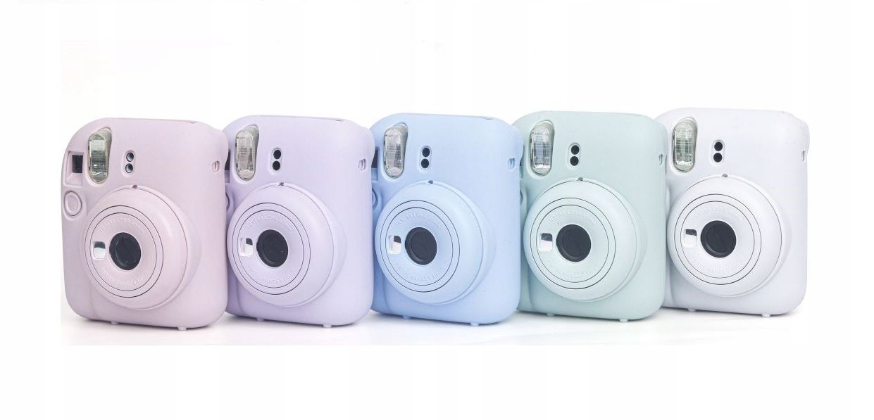 futeral-etui-pokrowiec-case-do-fujifilm-fuji-instax-mini-12-silikonowy-bialy_o7679_11.jpg