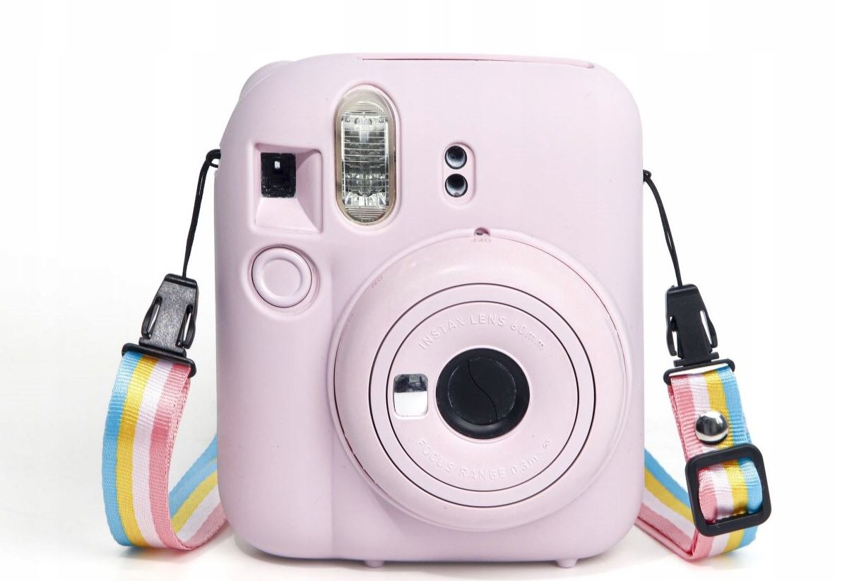 futeral-etui-pokrowiec-case-do-fujifilm-fuji-instax-mini-12-silikonowy-rozowy_o7676_2.jpg