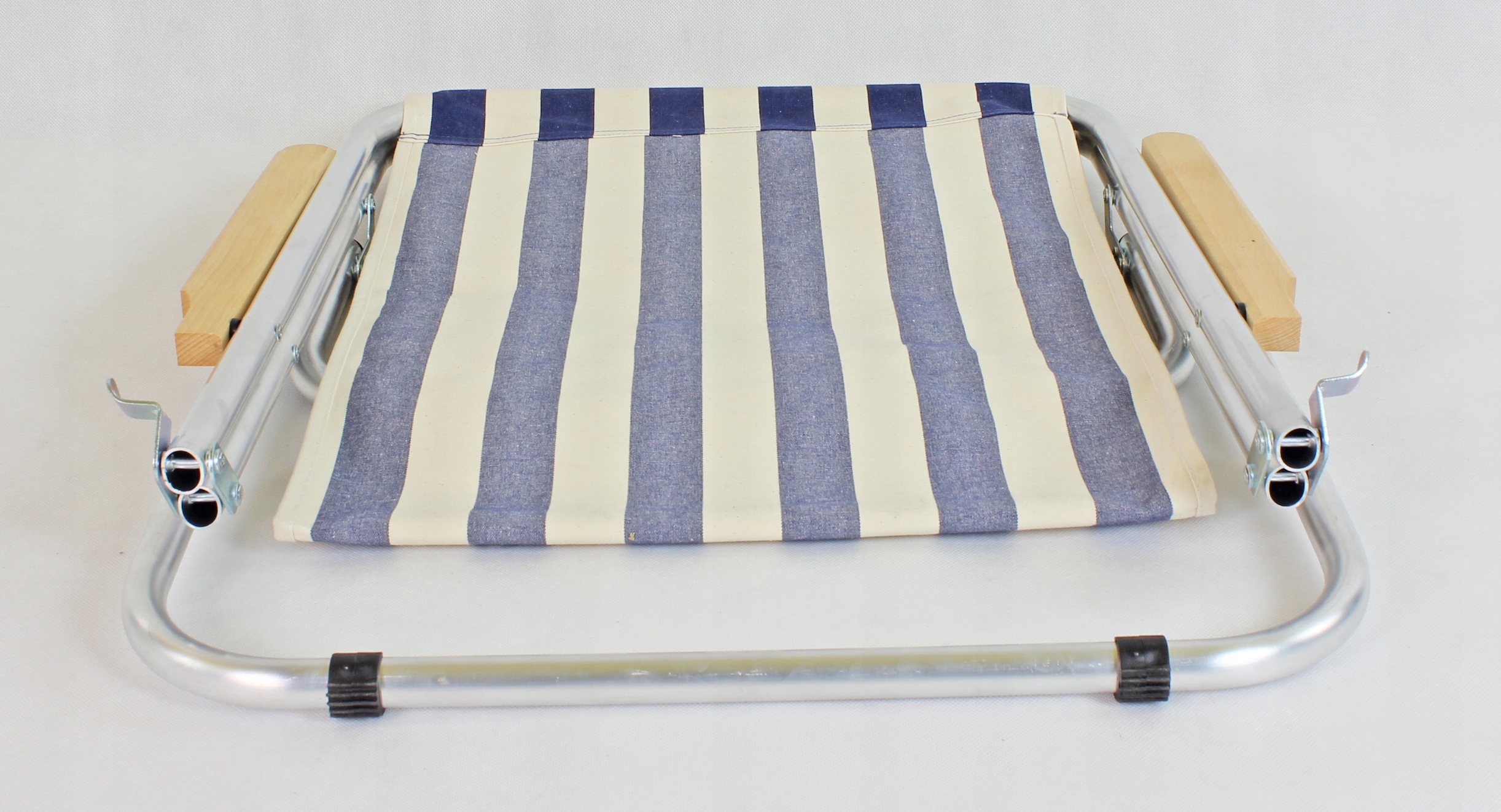 Leżak plażowy składany, aluminiowy, MAX 150 kg Długość (dłuższy bok) 70 cm