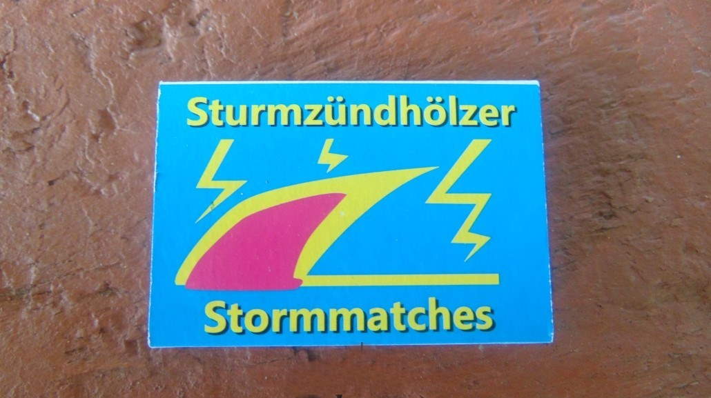 Zapałki sztormowe Mil-Tec-2a.jpg