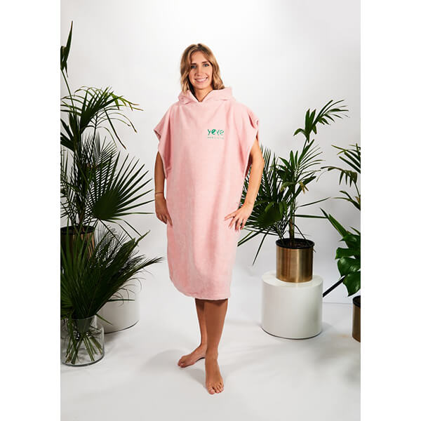 Unikalne_Kosmetyki_poncho_rozowe_5.jpg