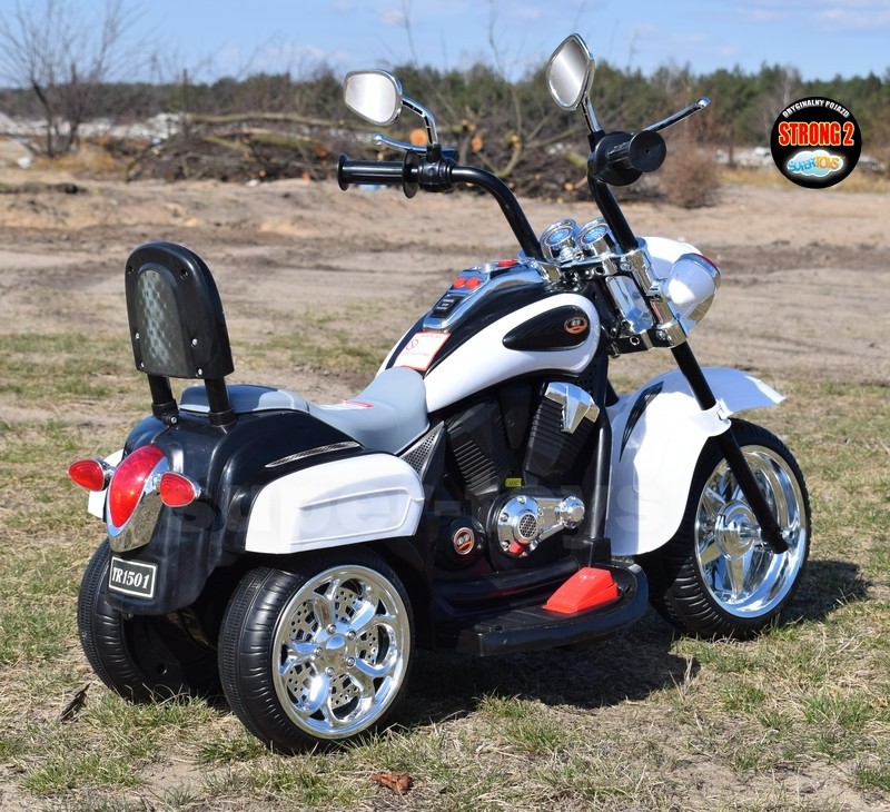 Efektowne wyposażenie i design motoru CHOPPER 1501