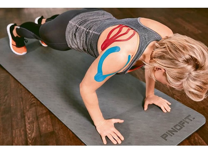 Aplikacja taśm kinezjologicznych PINOTAPE