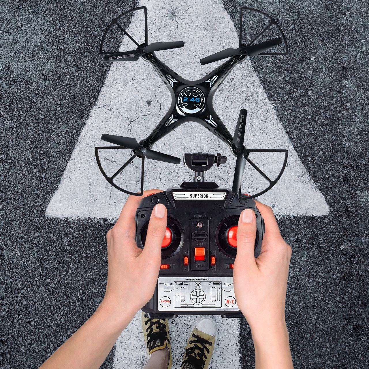 DRON Z KAMERĄ 2MPx FULL HD WIFI ZASIĘG 100M PILOT Waga produktu 1.083 g