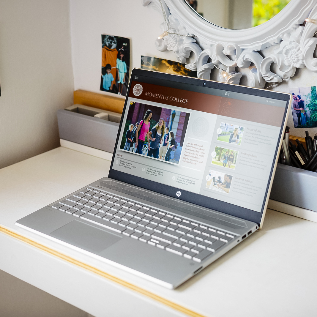 Laptop%20HP%20Pavilion%2015-cs_bialy_9.jpg