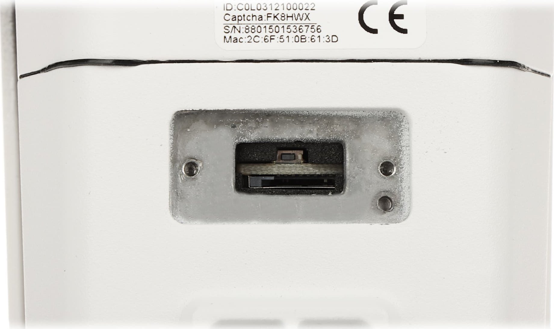 фото IP-камера Apti APTI-86C6-27135WP-Z