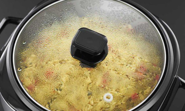 фото Рисоварка Russell Hobbs MaxiCook (23570-56)