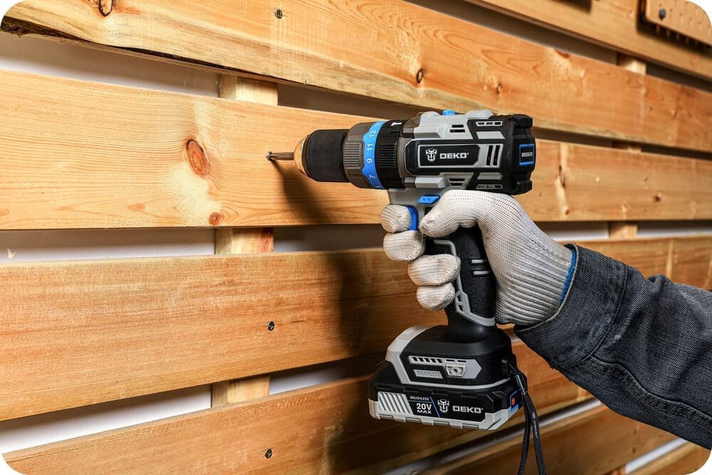 фото Шурупокрут Deko DKBL20ID02-S1