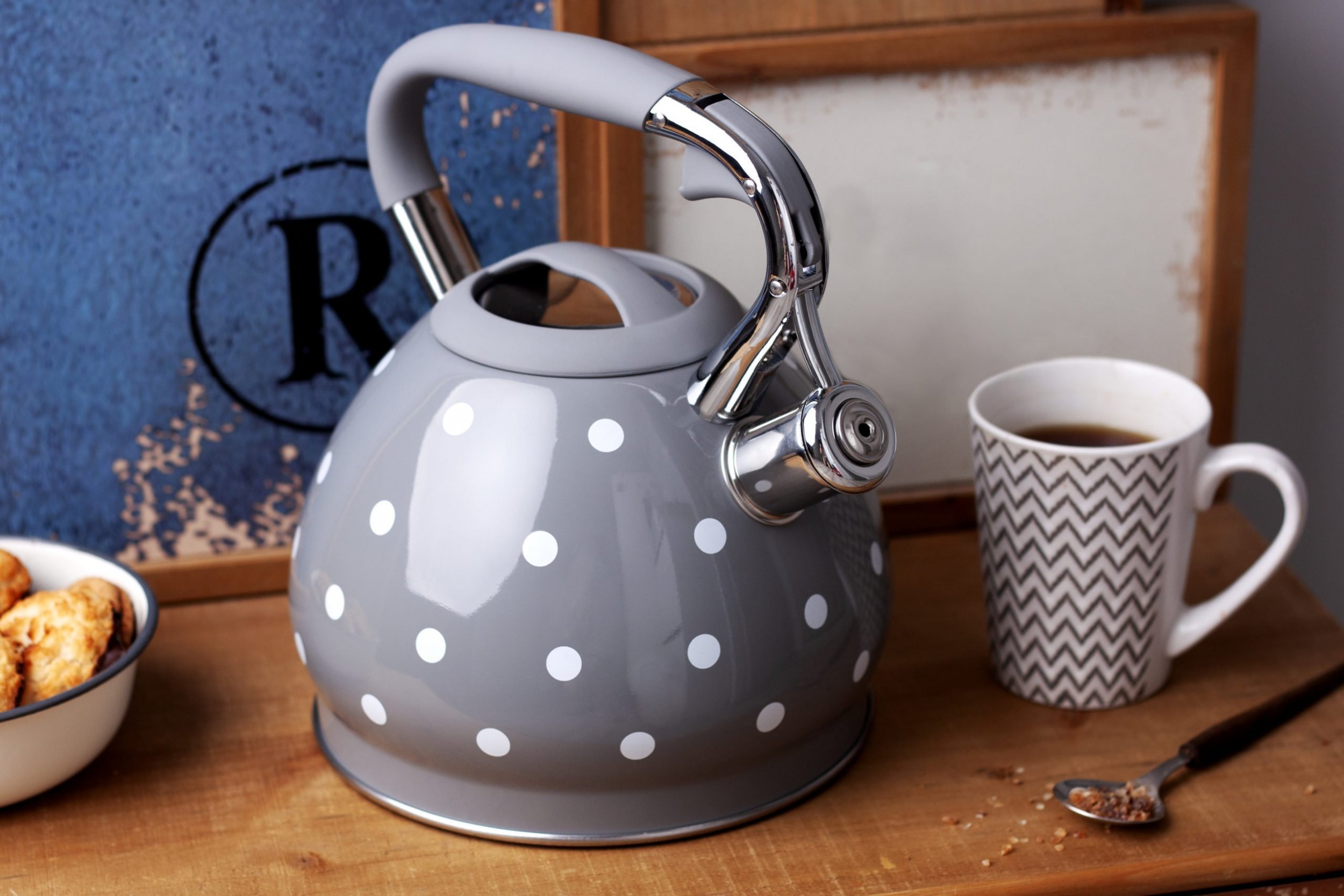 фото Чайник Berretti BR-6286 Gray
