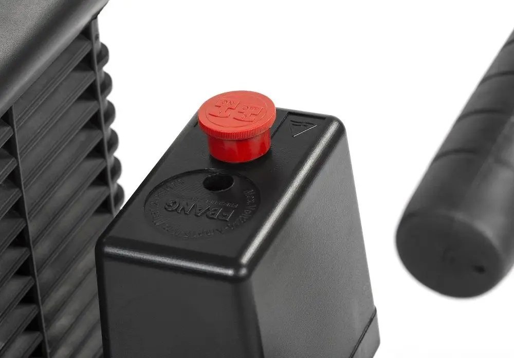 фото Компресор Fieldmann FDAK 201552-E