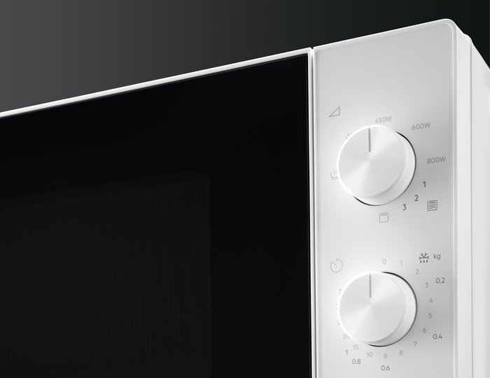 фото Мікрохвильовка з грилем Electrolux EMZ421MMW