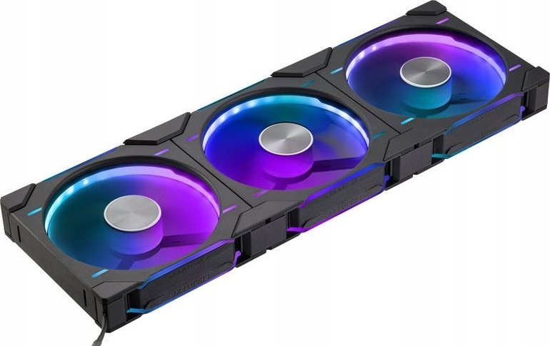 фото Вентилятор Phanteks D30-140 D-RGB Reverse Black 3-pack (PH-F140D30R_DRGB_PWM_BK01_3P)