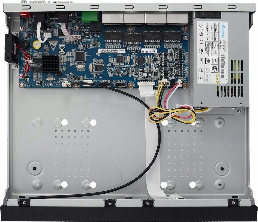 фото Мережевий відеореєстратор (NVR) BCS BCS-L-NVR1602-A-4KE-16P(2)