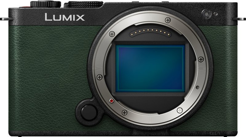 фото Бездзеркальний фотоапарат Panasonic Lumix DC-S9 Dark Olive Body (DC-S9E-G)