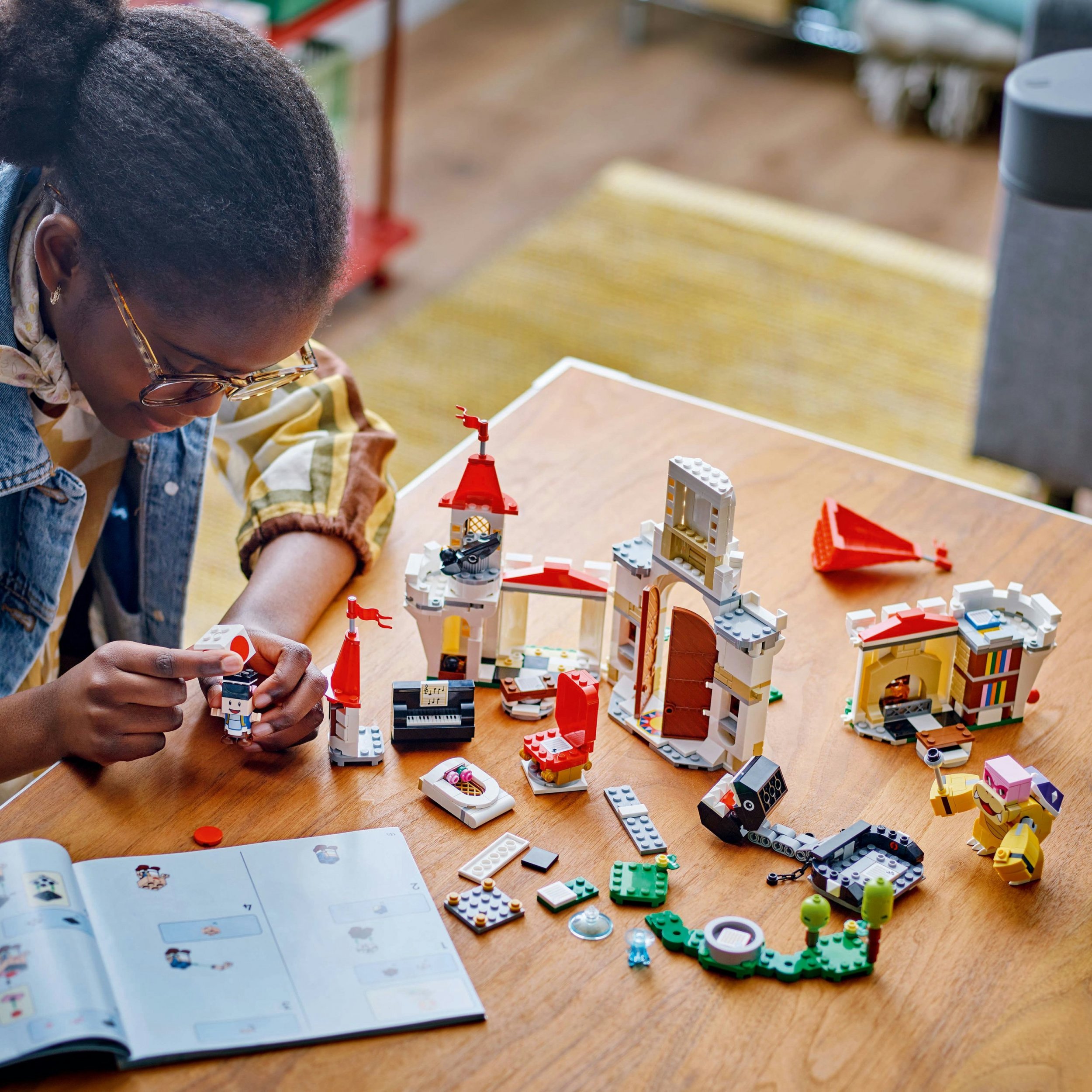 фото Блоковий конструктор LEGO Super Mario Битва з Роєм біля замку Піч (71435)