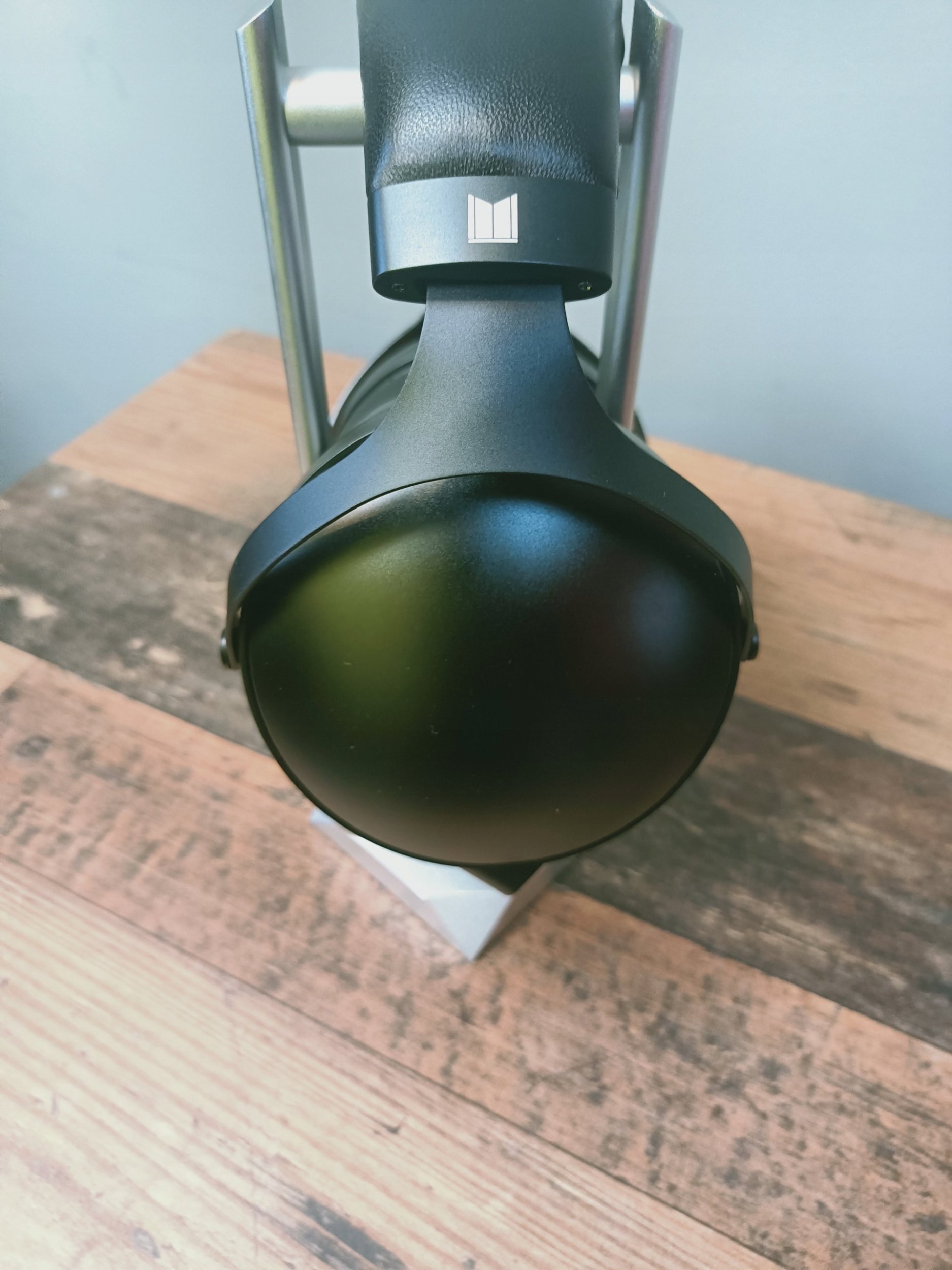 фото Навушники без мікрофону Monoprice Monolith M1070C Black (43236)