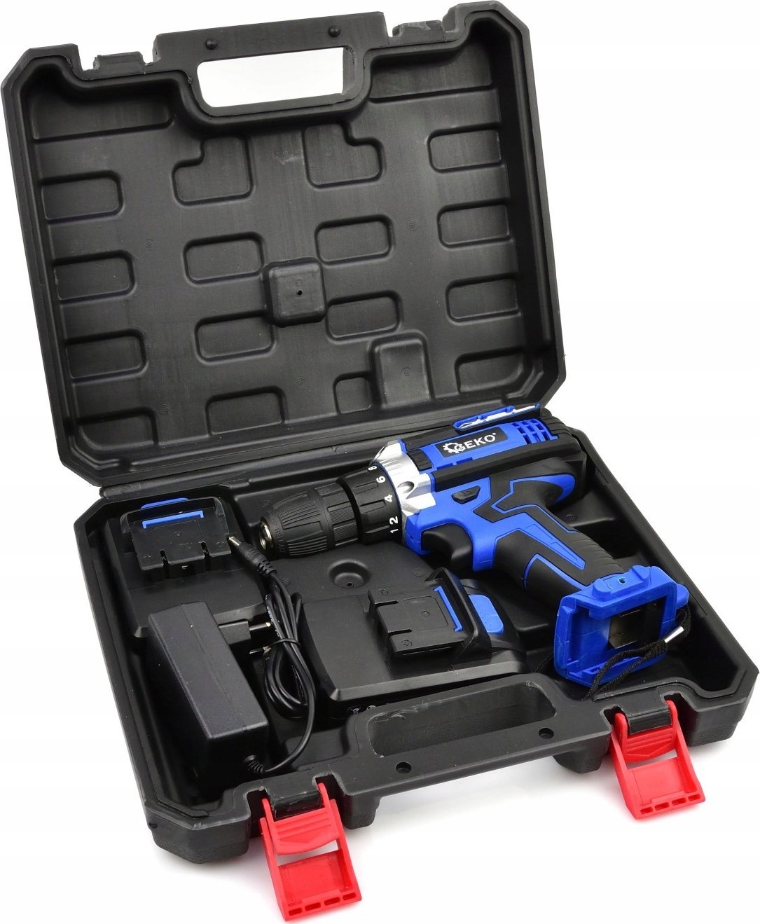 фото Шурупокрут Geko G80655