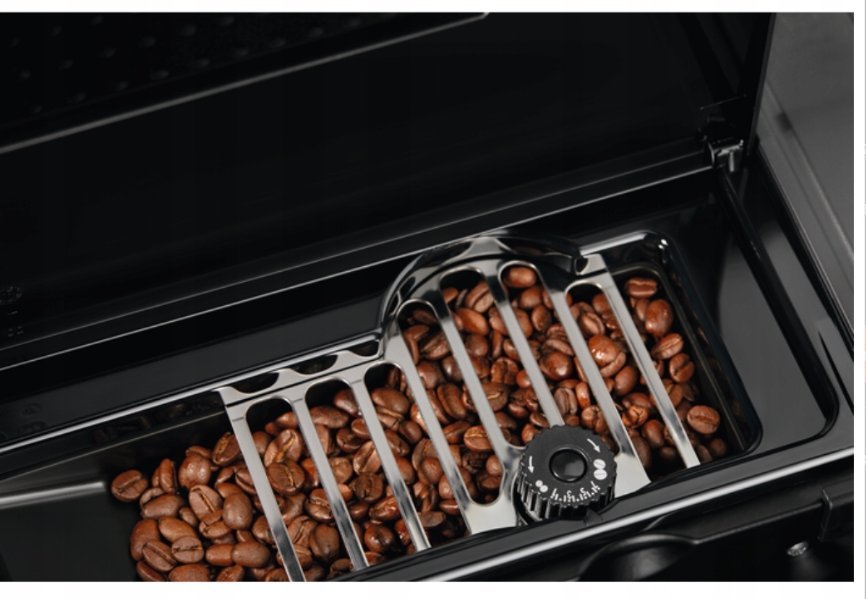 фото Кавомашина автоматична Philips HD8831