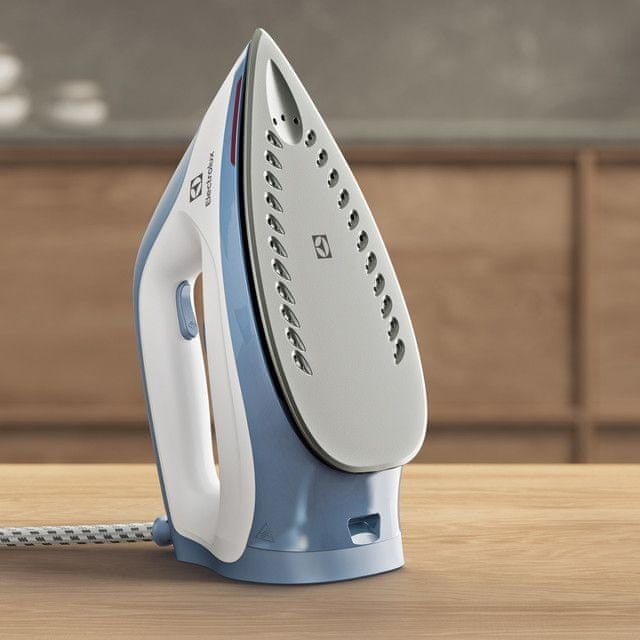 фото Парогенератор Electrolux E5ST1-2DB