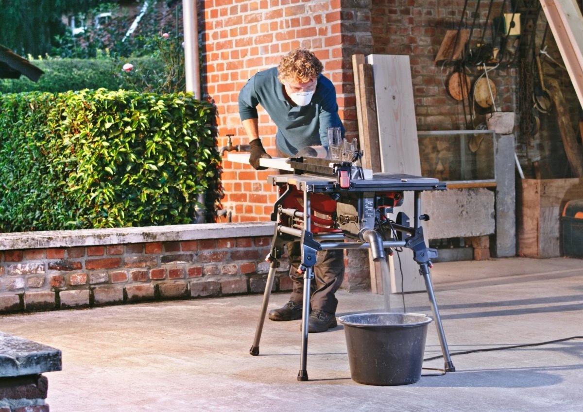 фото Монтажна пилка Skil 1340AA