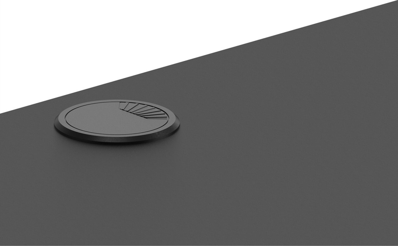 фото Геймерський ігровий стіл Deltaco DT410 (GAM-140)