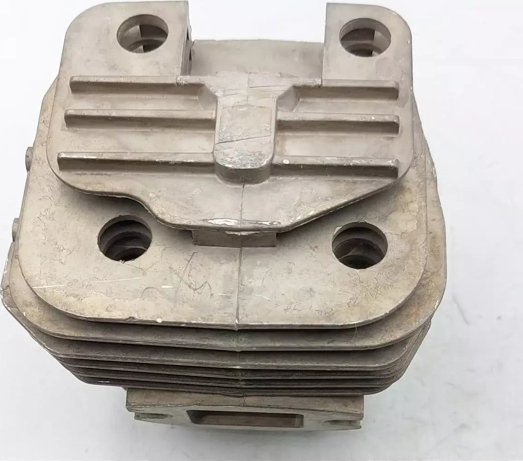 фото Бензоріз Dedra DED8835