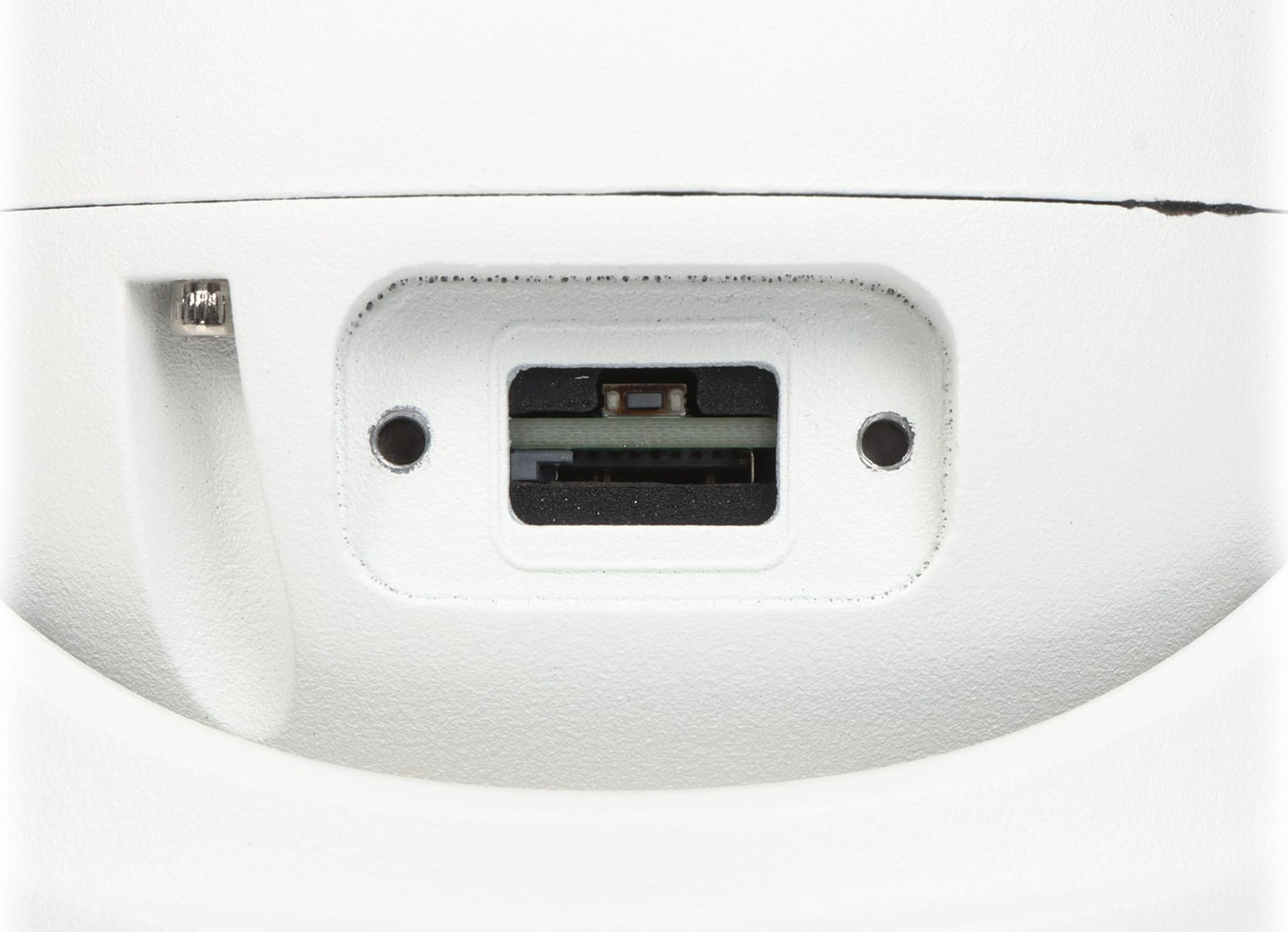 фото IP-камера Apti APTI-86V31-27135WP-Z
