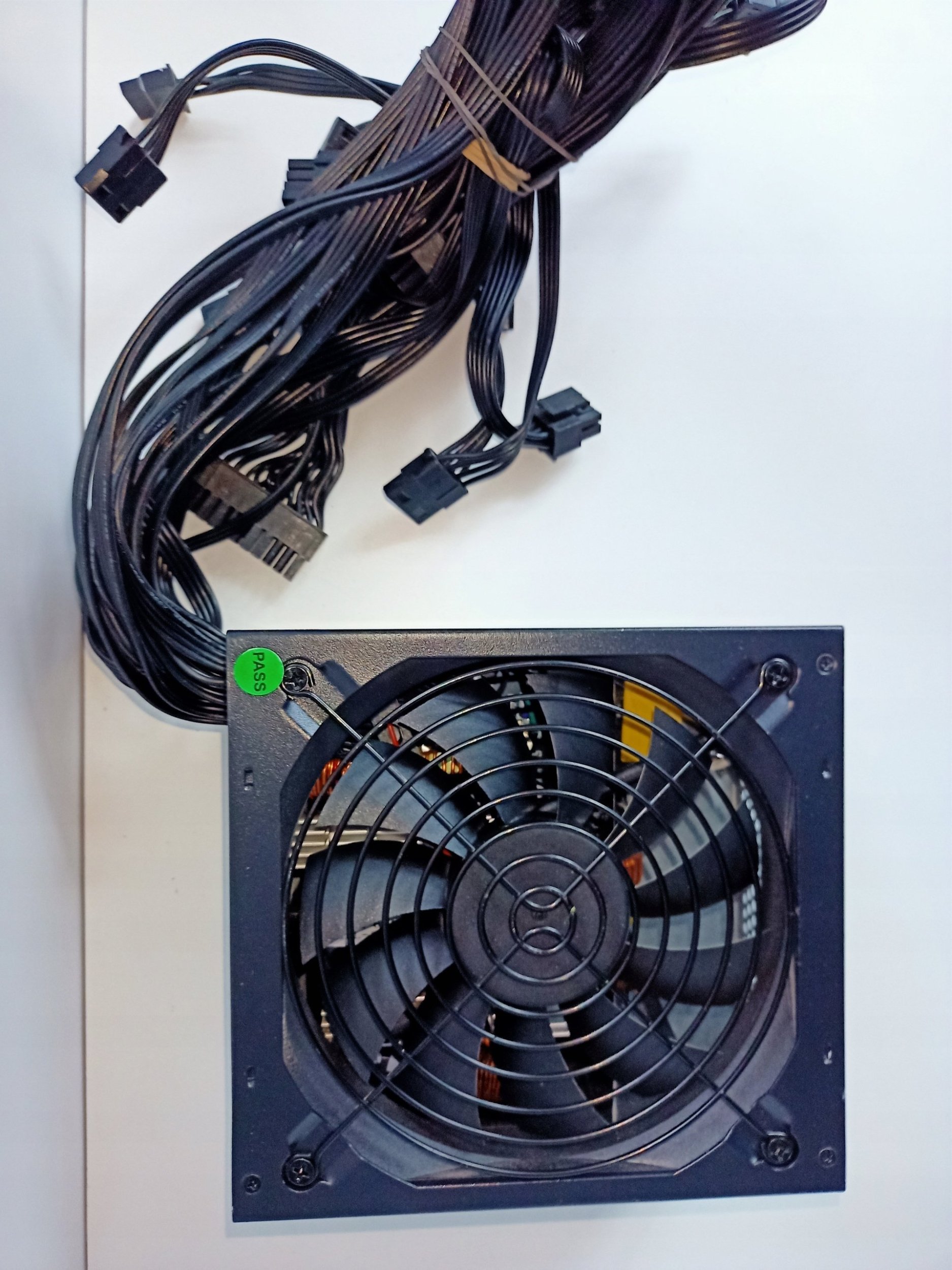 фото Блок живлення Fourze Power Supply 750W (FZ-PS750-002)