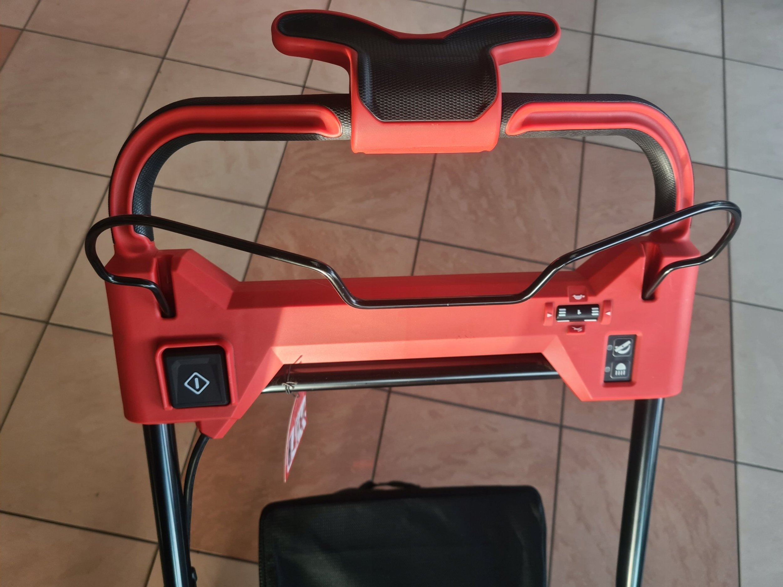 фото Газонокосарка акумуляторна Milwaukee M18 F2LM53-0 (4933479584)